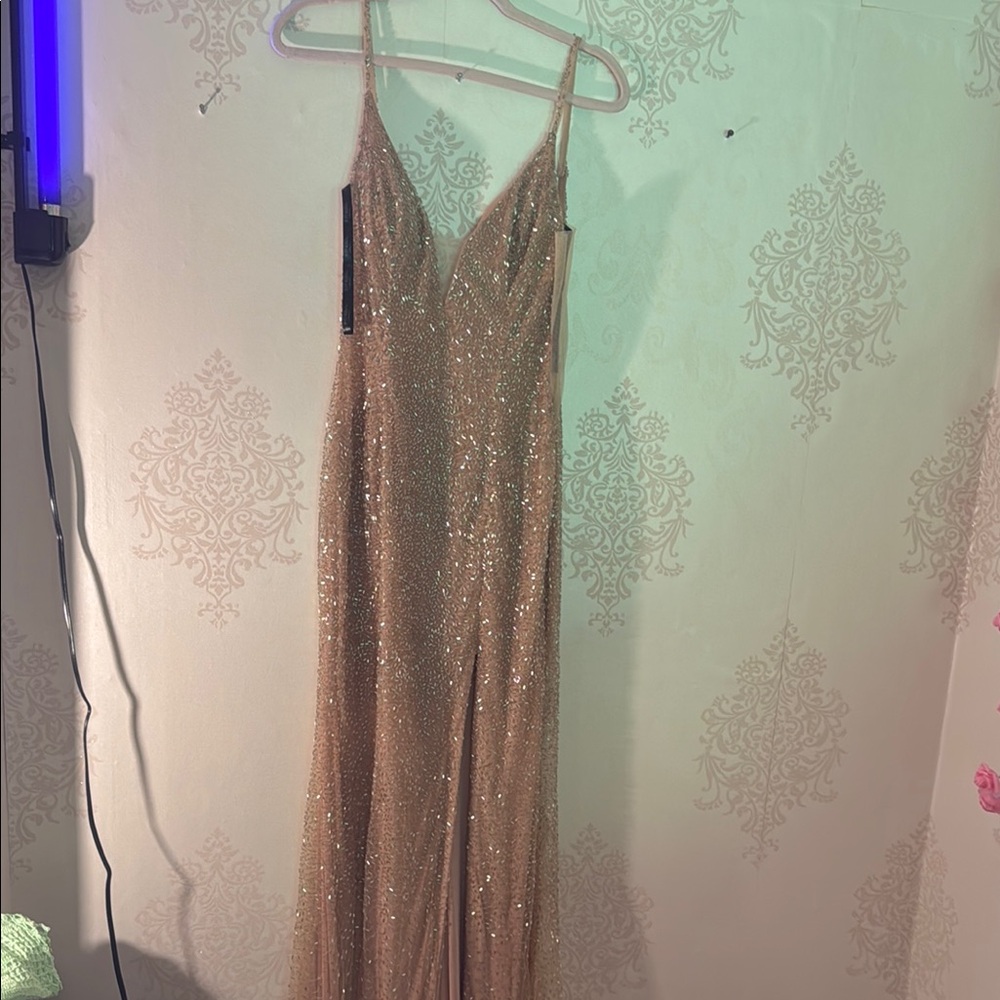 Elegant Backless Gold Dress